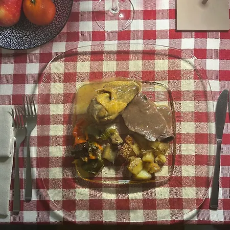 ファームステイ Papaveri E Papere Caltana